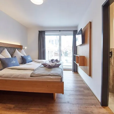 Apart Otel Wiesl Saalbach-Hinterglemm