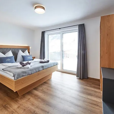 Apart Otel Wiesl 4*